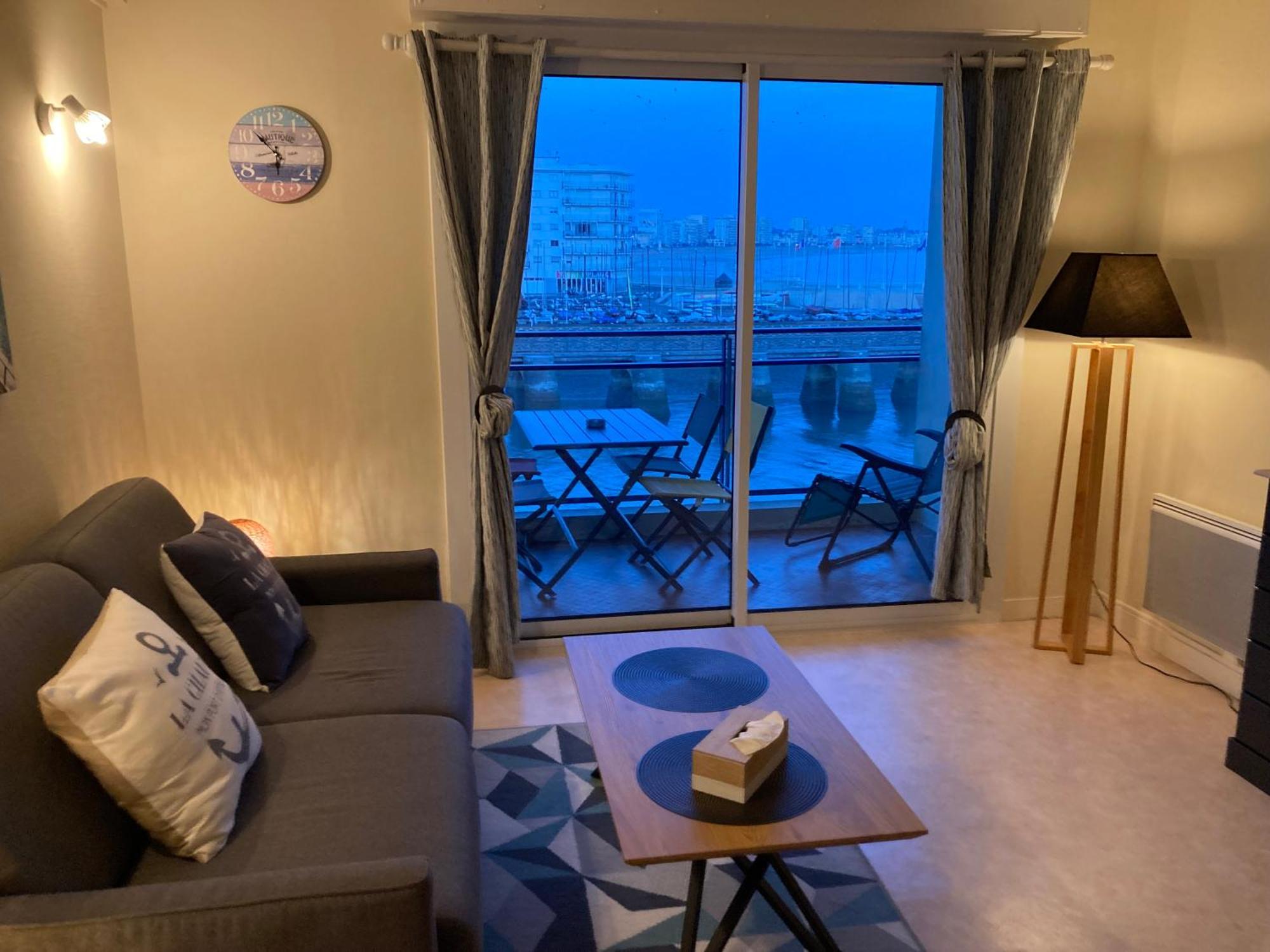 Le Vendee Globe Sous Votre Balcon Apartment La Chaume Luaran gambar